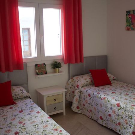 Apartamento Nina 蒂亚斯 外观 照片