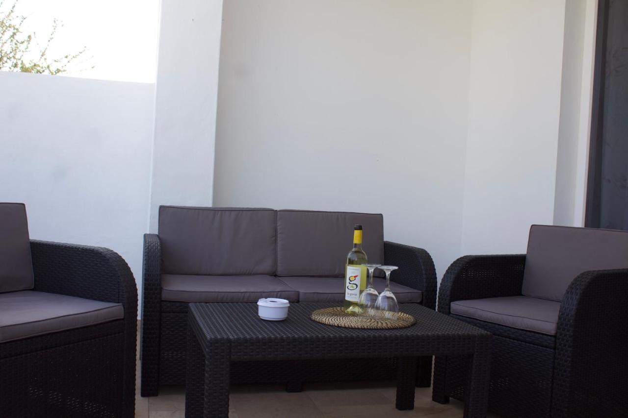Apartamento Nina 蒂亚斯 外观 照片
